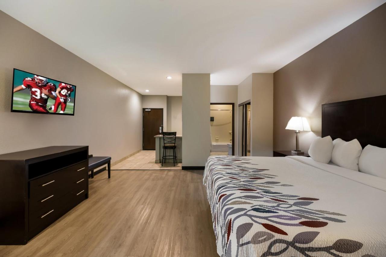 Red Roof Inn פקוס מראה חיצוני תמונה