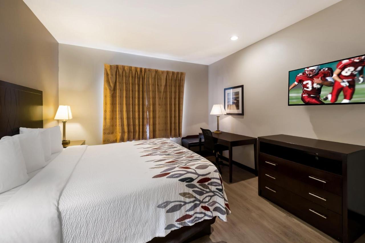 Red Roof Inn פקוס מראה חיצוני תמונה